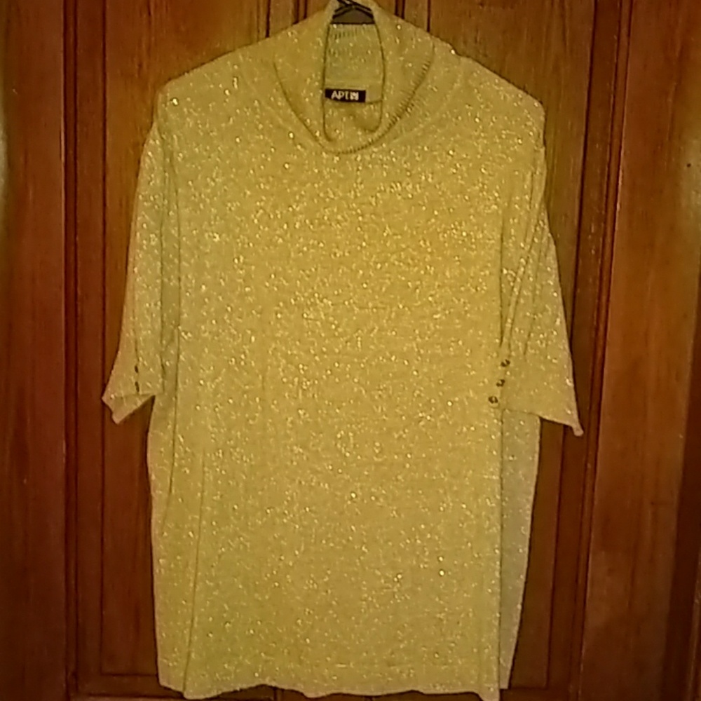 Woman's Gold metallic sweater